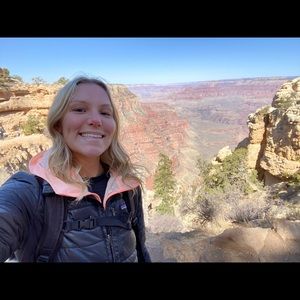 Meet your Posher, Kira